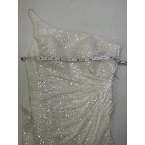 La Femme One-Shoulder Long Sequin Prom Dress 29962 in White Size 10. NWOT - Picture 10 of 10